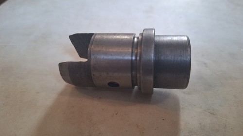 Triumph tappet guide block - tappet,