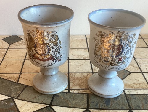 Vintage grayshott pottery - 2,