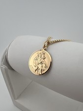 Large Solid 9ct Yellow Gold