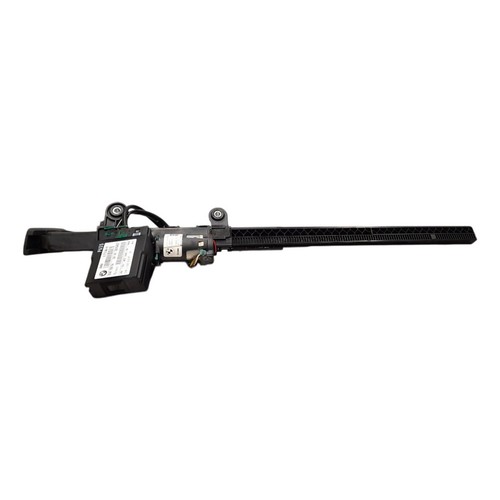 Bmw seat belt handover s - seat,