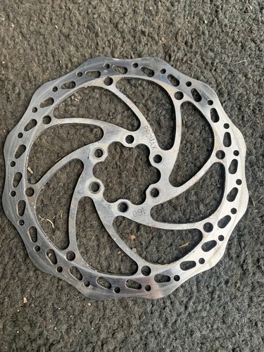 Rear brake disc oset - -,