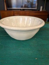 Victorian Medium 18cm  White