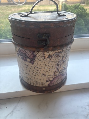 Vintage old retro wooden - old,