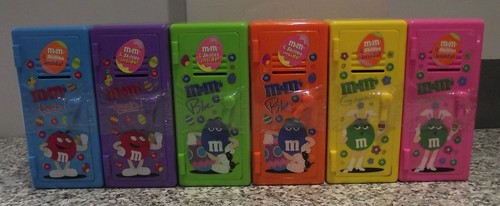 Vintage skittles - &,