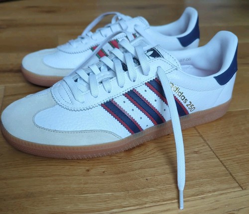 New 250 adidas world - as,