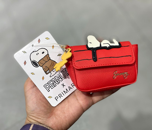 Peanuts snoopy woodstock red - peanuts,