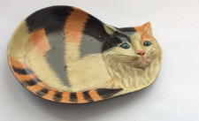 Vintage Lacquer Cat Trinket