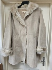 Gabriella Vicenza Faux