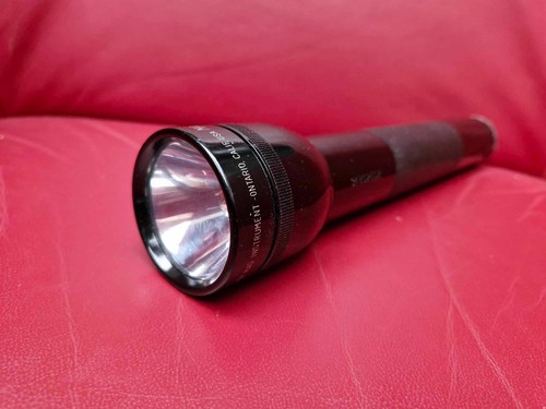 Mag lite flash light - mag-lite, usa