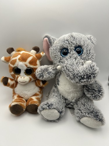 Giraffe and elephant plush - giraffe,