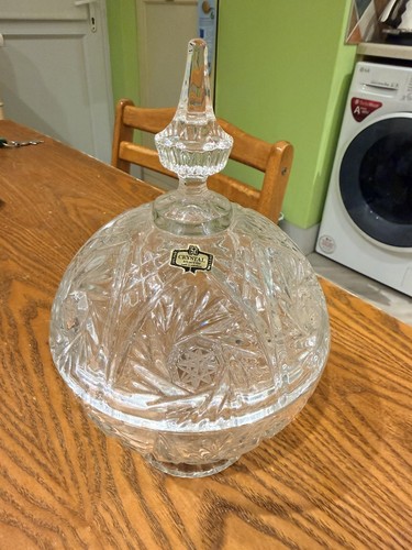 Heavy cut crystal lidded bowl - heavy,