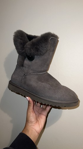 Genuine ugg australia - ugg, bailey