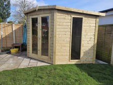9X9 CORNER SUMMERHOUSE GARDEN ROOM SHED OFFICE DELIVERY AREAS IN DESCRIPTION