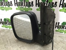 Volkswagen Caddy Nearside