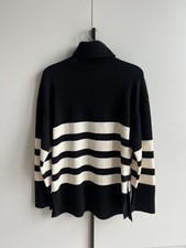 COS Black and White Striped
