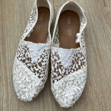 Womens Toms White Lace Leaves