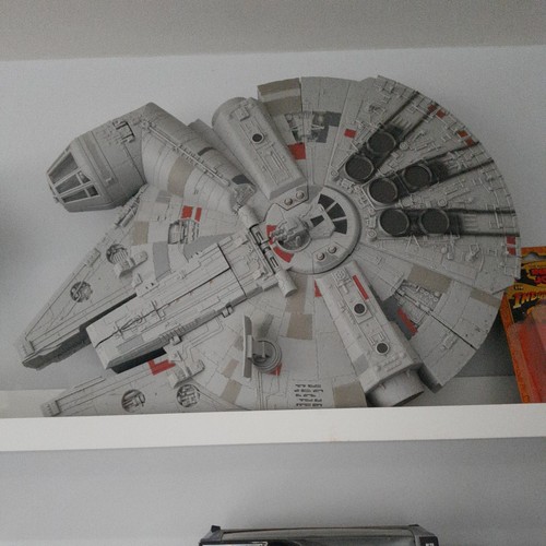 Star wars millennium falcon - star,