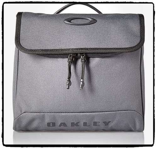 New oakley travel - new, body
