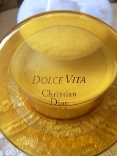 100 authentic huge - 100%authentic,