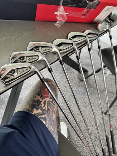 Titleist t300 irons rh - t300,