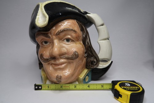 Royal doulton captain henry - royal,