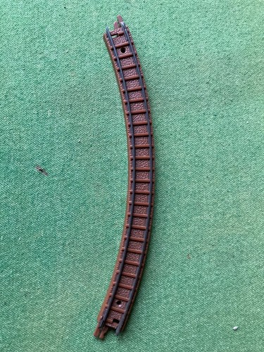 Track triang curves - -, tt
