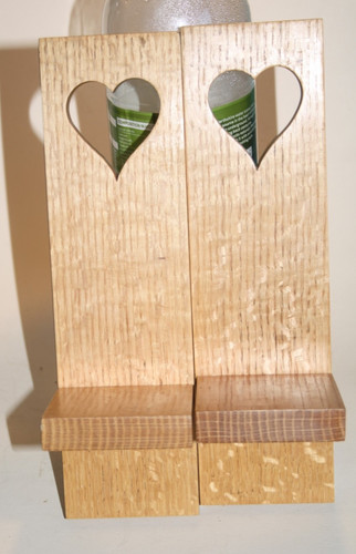 Pair hear themed wooden - hear,