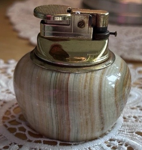 Vintage gas onyx table lighter - gas,