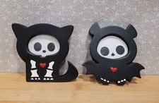 2009 Skelanimals Diego Bat &