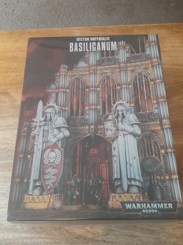 Warhammer 40k basilicanum - warhammer,