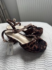 Monsoon Shoes
