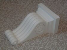 A pair of large traditional georgian style design plaster corbels made in UK