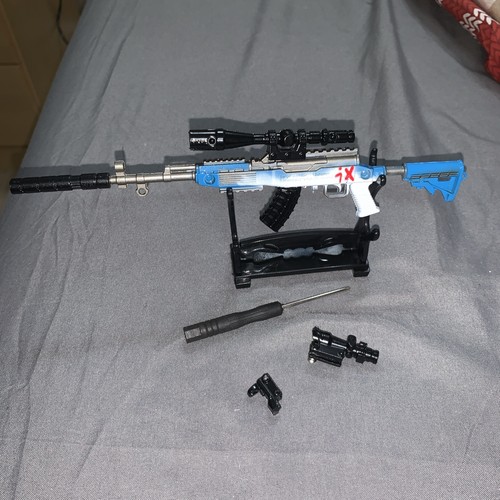 Metal toy weapon for action - for,