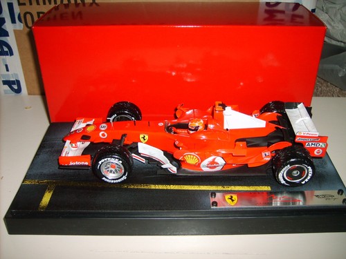 Hot wheels schumacher - hot, 1:18