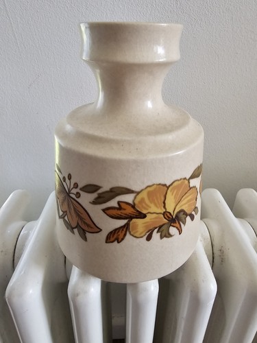 Retro vintage 1970s royal - retro,