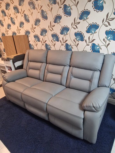 Seater recliner sofa - 3,