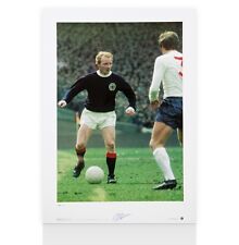 Jimmy "Jinky" Johnstone Signed Scotland Photo - Scotland vs England 1970