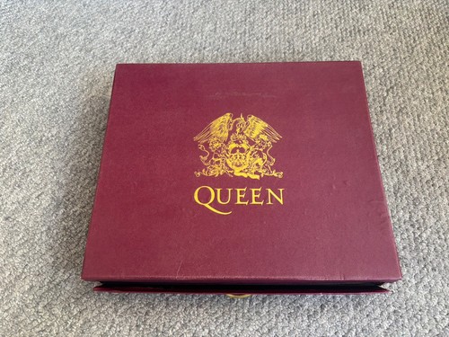 Queen box tricks - queen, of