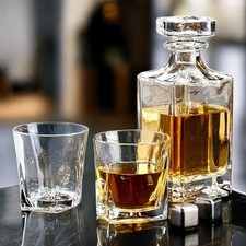 Clear Glass Decanter Set With