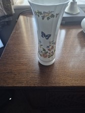 ROYAL DOULTON  VASE