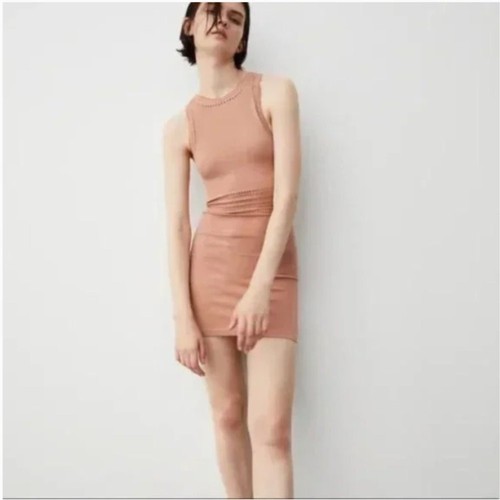 Nwt zara limitless contour - zara,