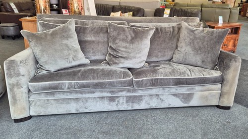 Grey velvet effect seater - effect,
