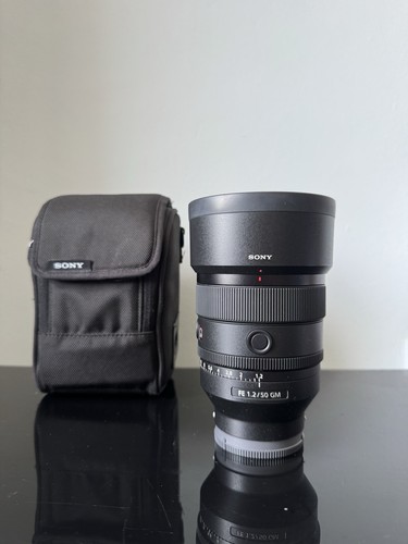 Sony 50mm 2 - f/1.2, g