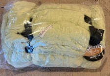 NEW Minky Couture Soft Hugs