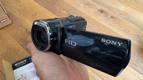 Sony hdr cx520ve camcorder - sony, pal