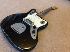Jaguar Electric Guitar Fender