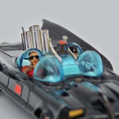 Batmobile corgi toys - corgi,