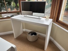 White Company Dresser and Mirror Set