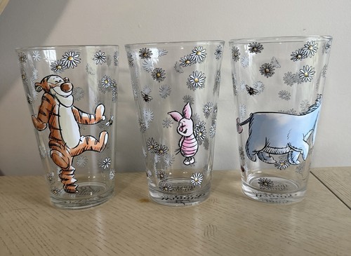 Winnie the pooh - winnie,