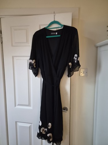 Mint velvet dress black - mint,